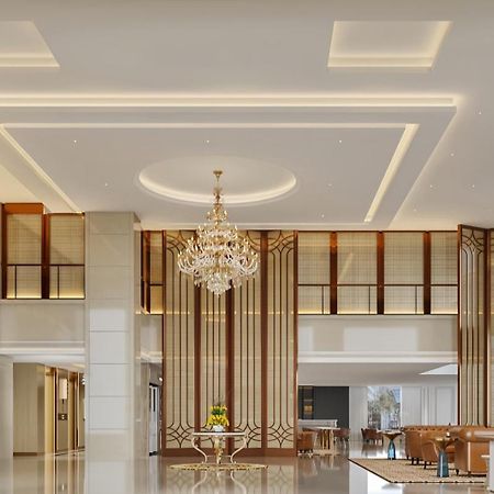 Vienna International Hotel Shenzhen Shuibei Exteriör bild